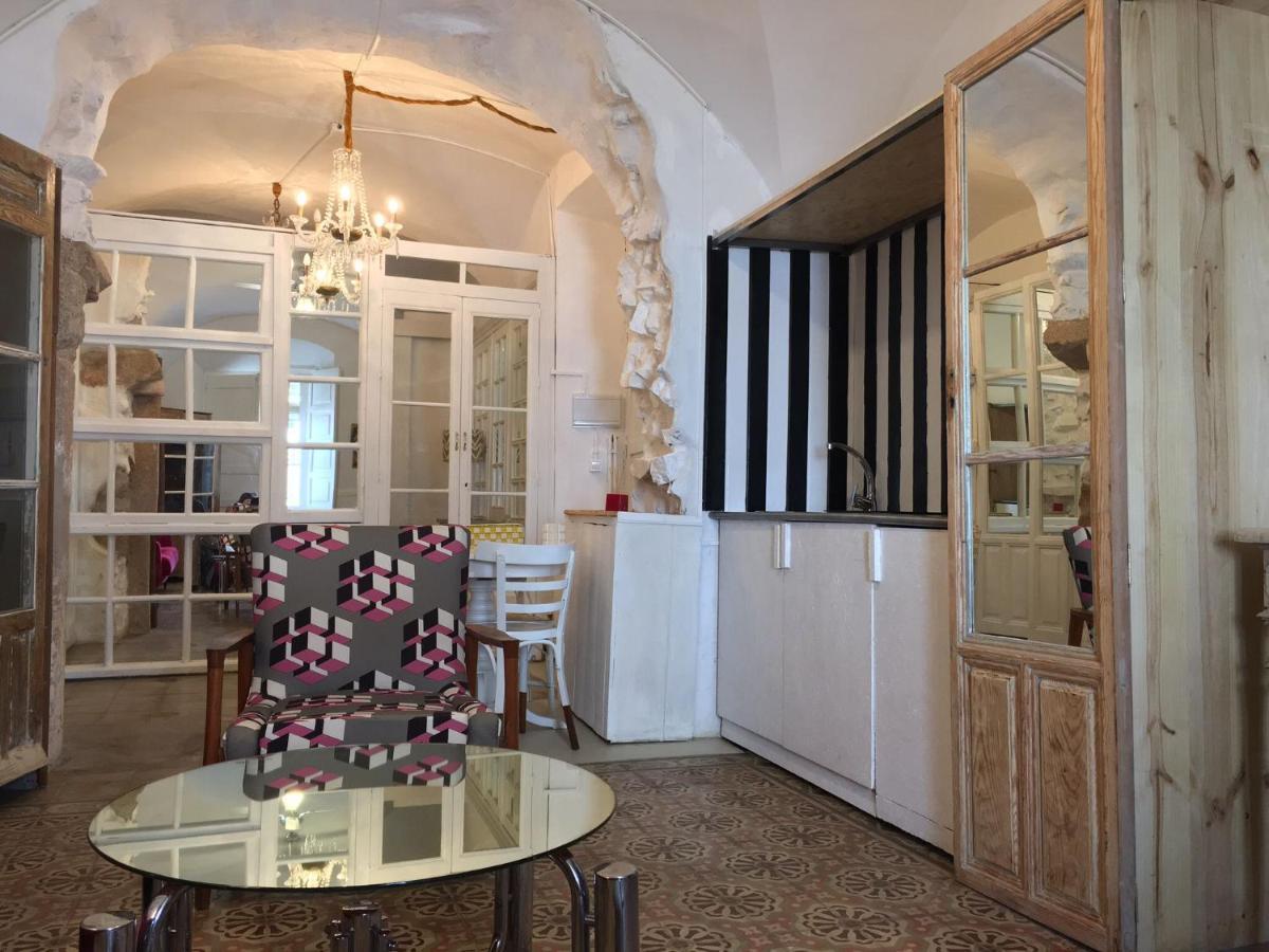 Apartamentos Tukasa Vintage Caces Екстериор снимка