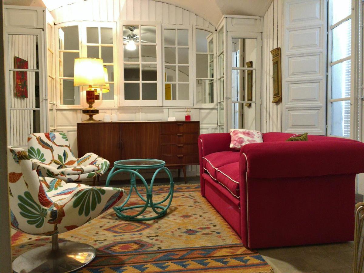 Apartamentos Tukasa Vintage Caces Екстериор снимка